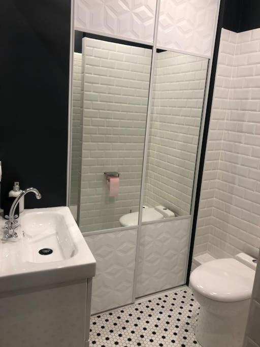 Sejour Detente Au Coeur De Macon Spa,Cine,Bouteille Offerte Екстер'єр фото