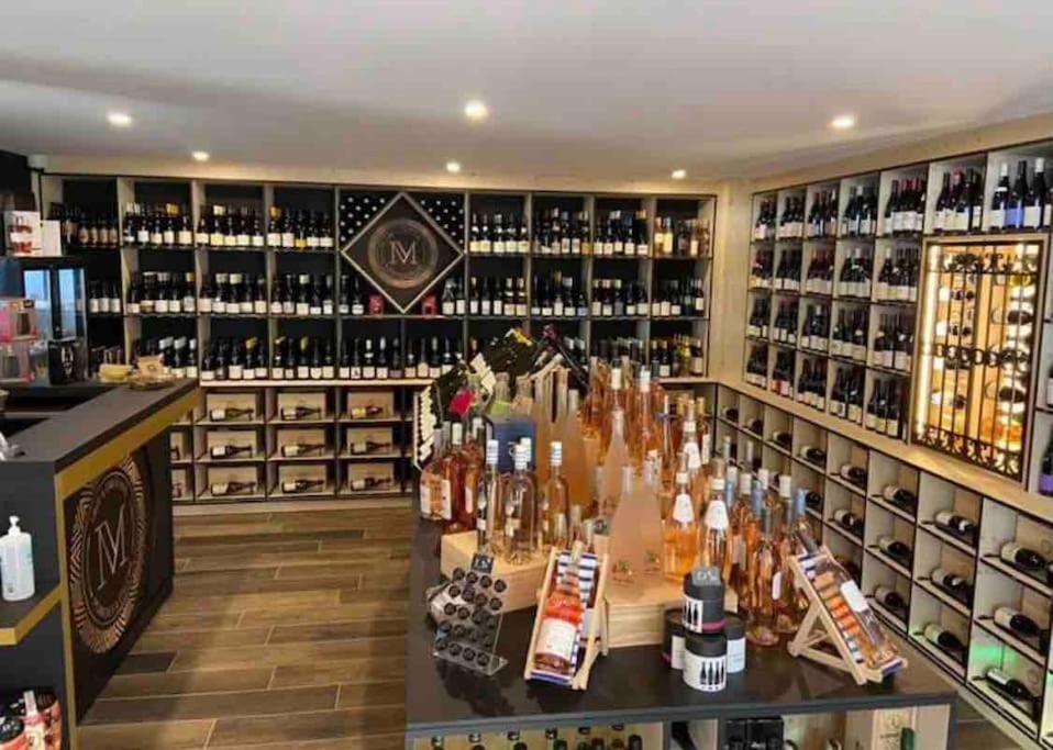 Sejour Detente Au Coeur De Macon Spa,Cine,Bouteille Offerte Екстер'єр фото